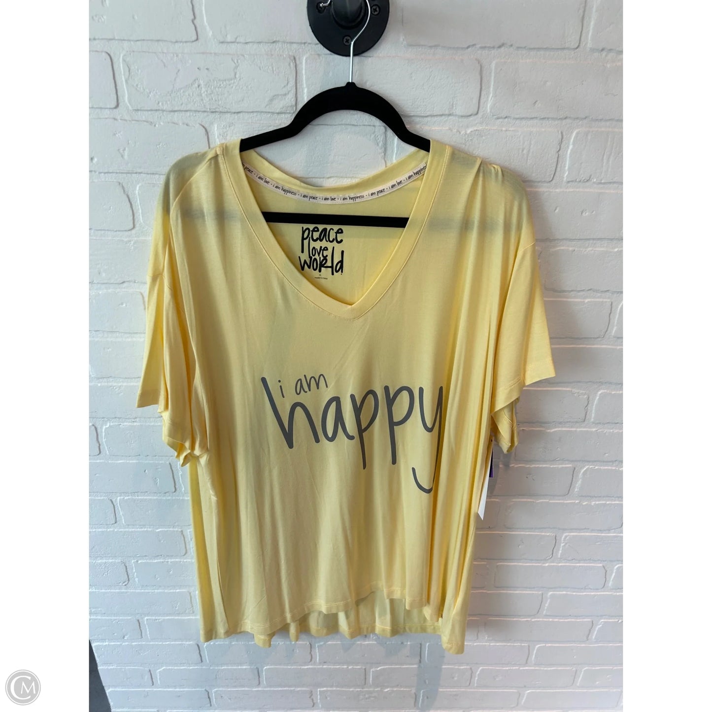 Top Short Sleeve Basic By Clothes Mentor In Yellow, Size: Xl