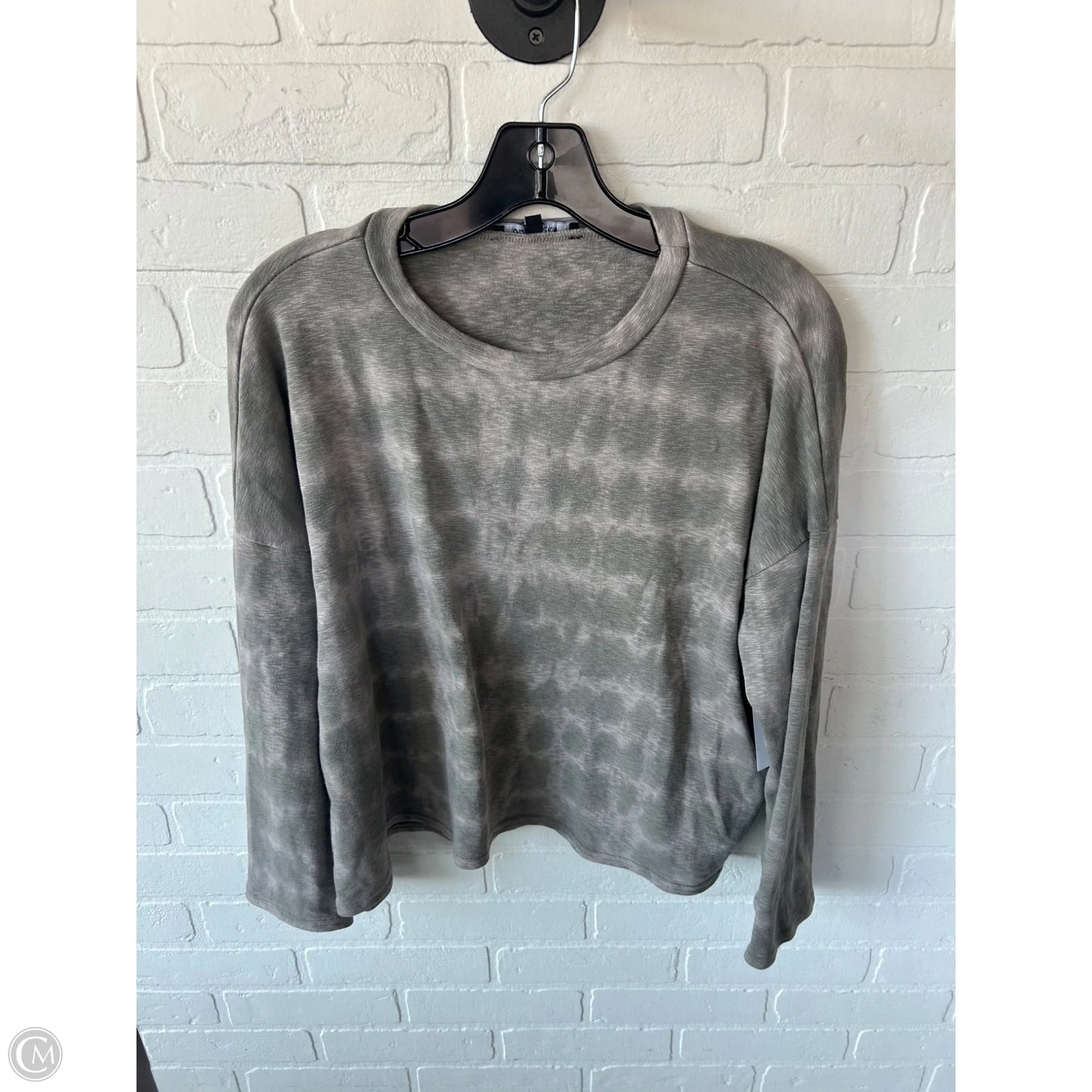 Top Long Sleeve By Olivaceous In Grey, Size: L