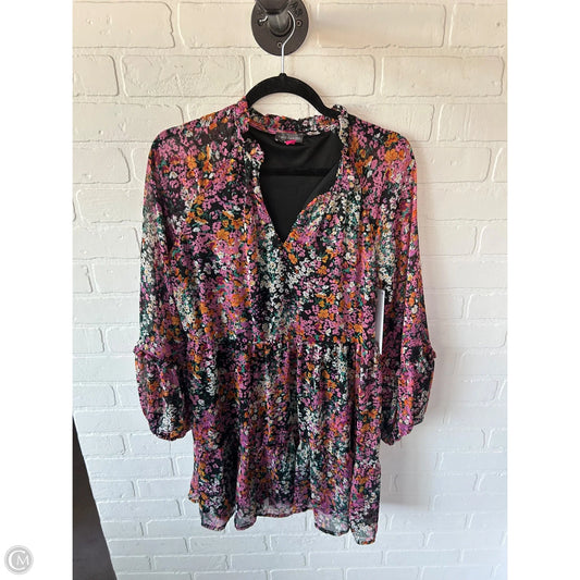 Dress Casual Short By Vince Camuto In Black & Pink, Size: S