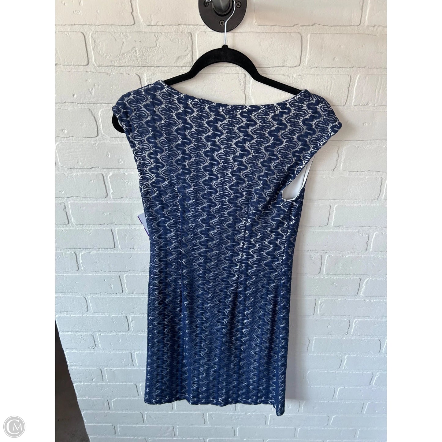 Dress Party Short By Clothes Mentor In Blue & White, Size: Xs