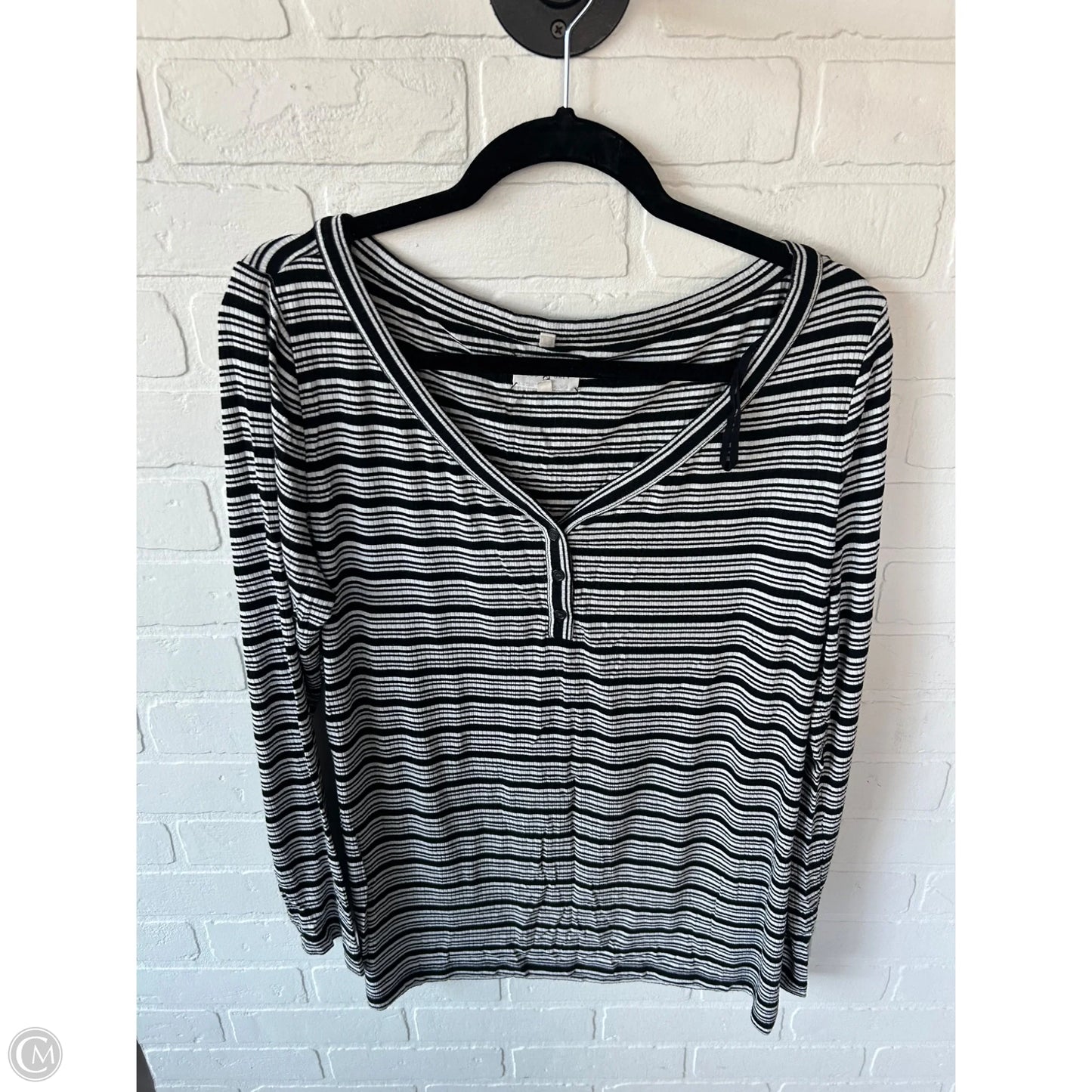 Top Long Sleeve By Lou And Grey In Black & White, Size: Xl