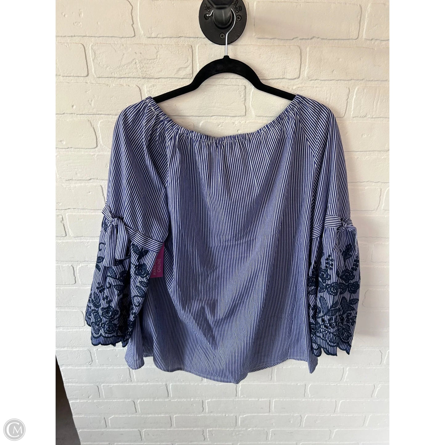 Top Long Sleeve By Fever In Blue & White, Size: Xl