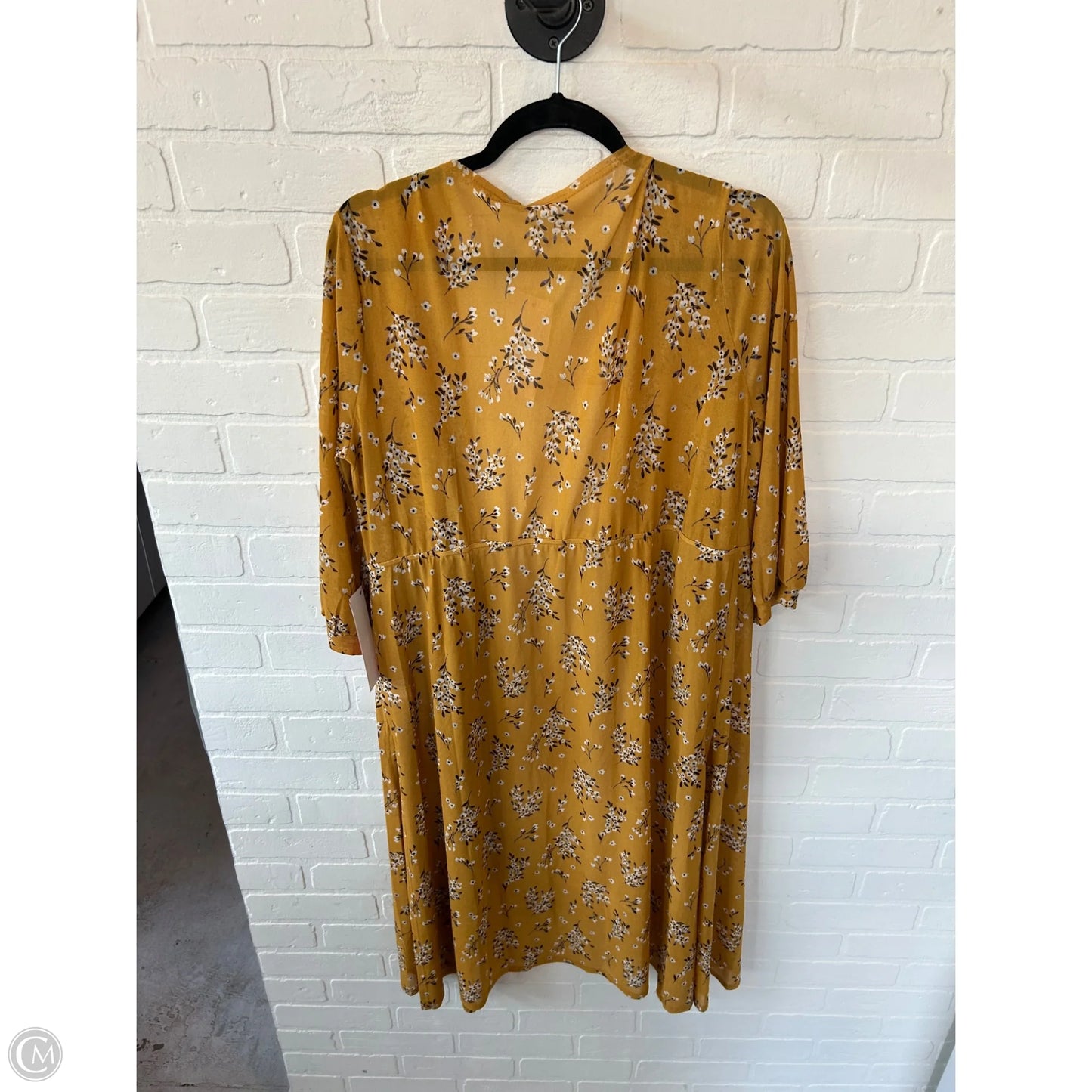 Kimono By Clothes Mentor In Yellow, Size: Xl