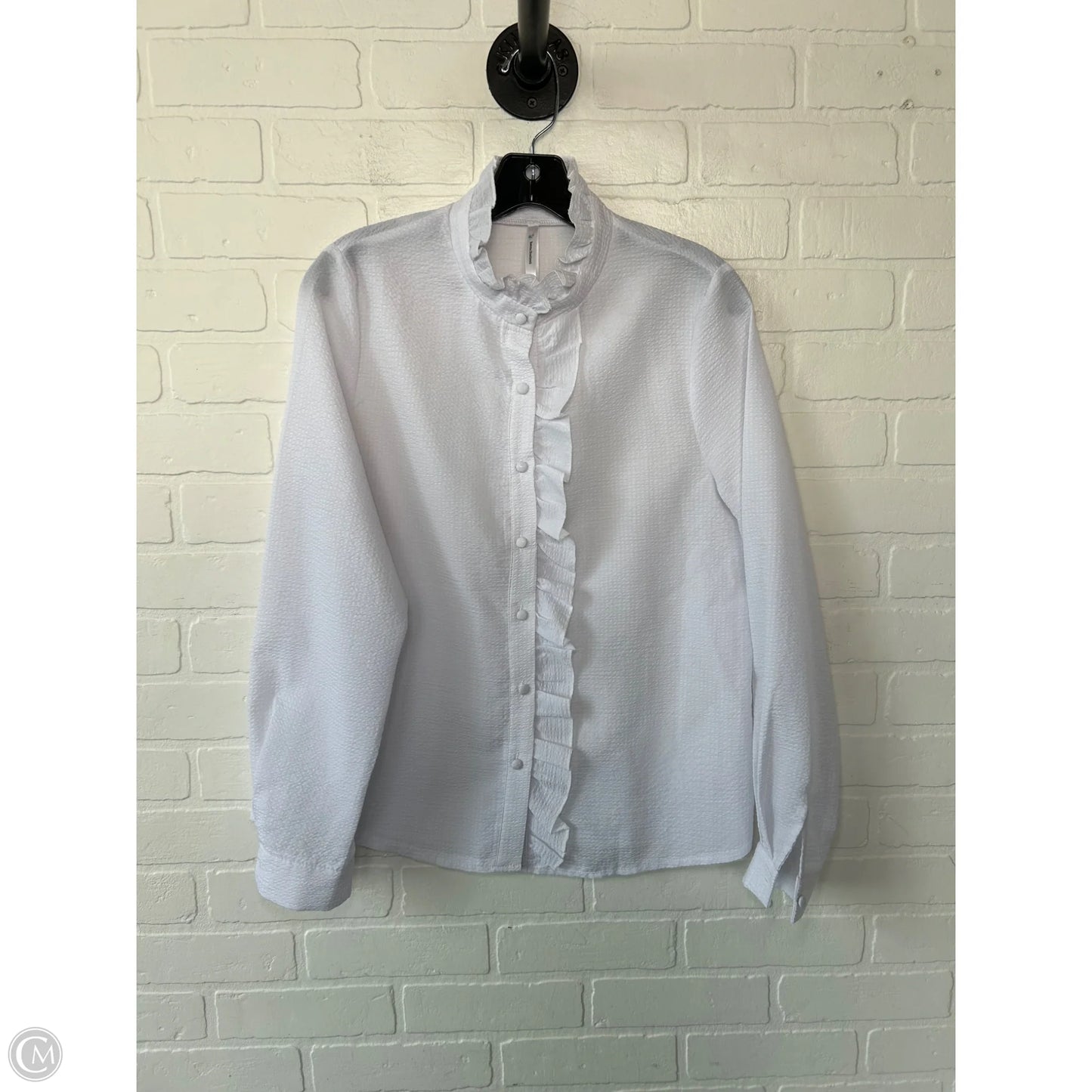 Top Long Sleeve By Clothes Mentor In White, Size: S
