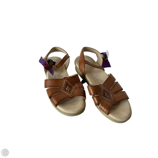 Sandals Flats By Sas In Tan, Size: 6.5