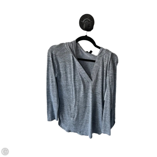Top Long Sleeve By Banana Republic In Grey, Size: M