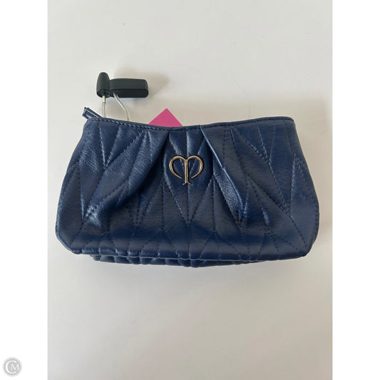 Makeup Bag By Clothes Mentor, Size: Small