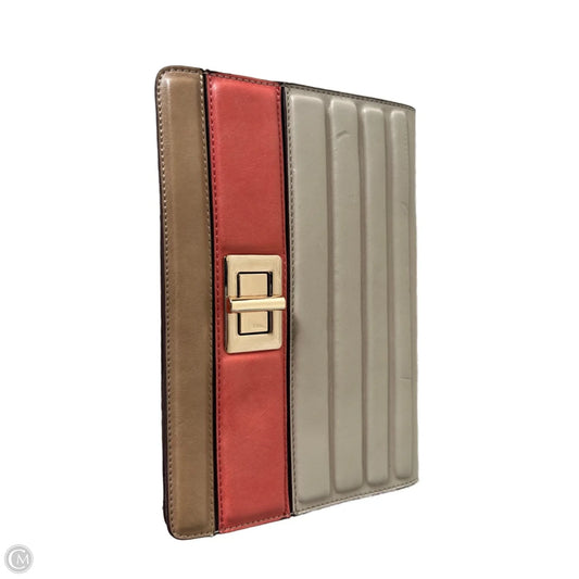 Clutch By Clothes Mentor, Size: Medium