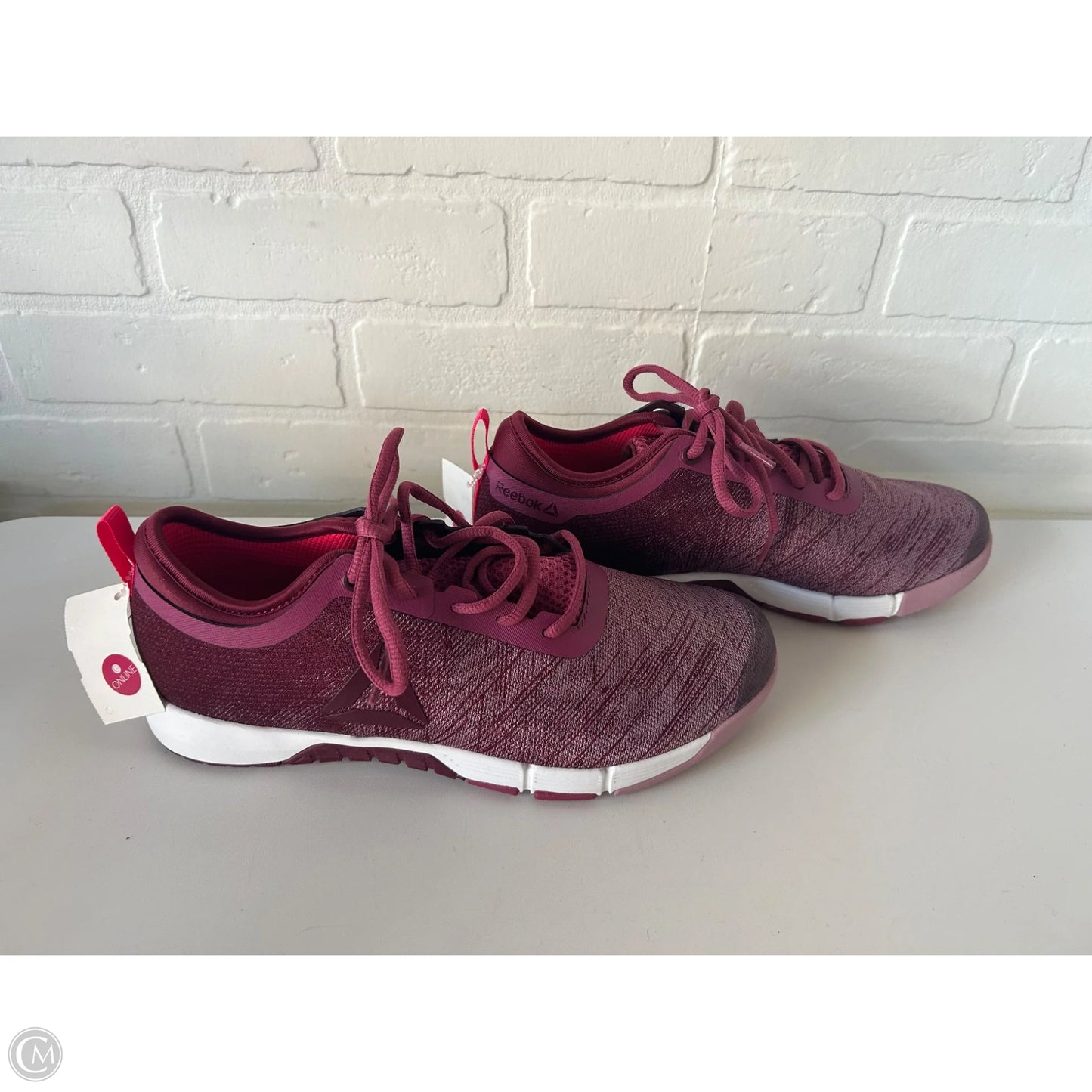 Shoes Athletic By Reebok In Red, Size: 9