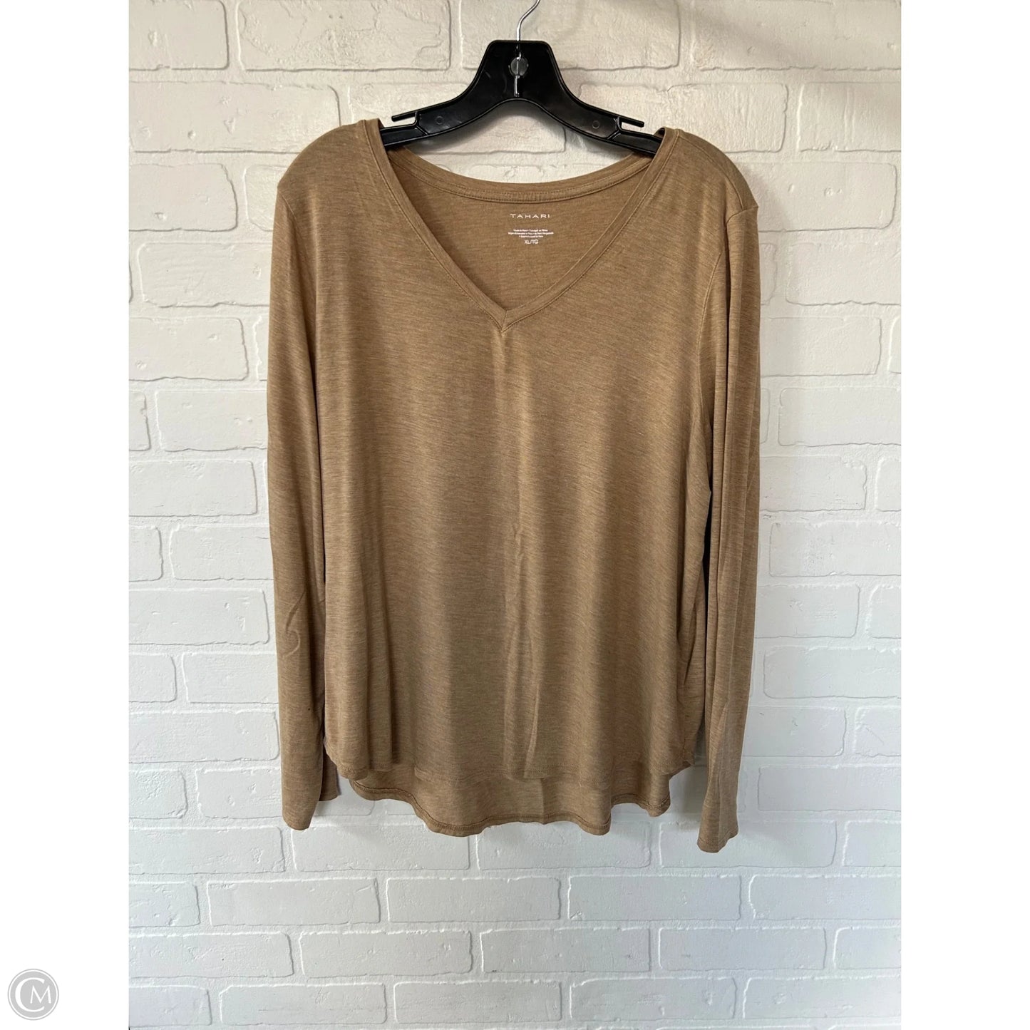Top Long Sleeve Basic By Tahari By Arthur Levine In Tan, Size: Xl