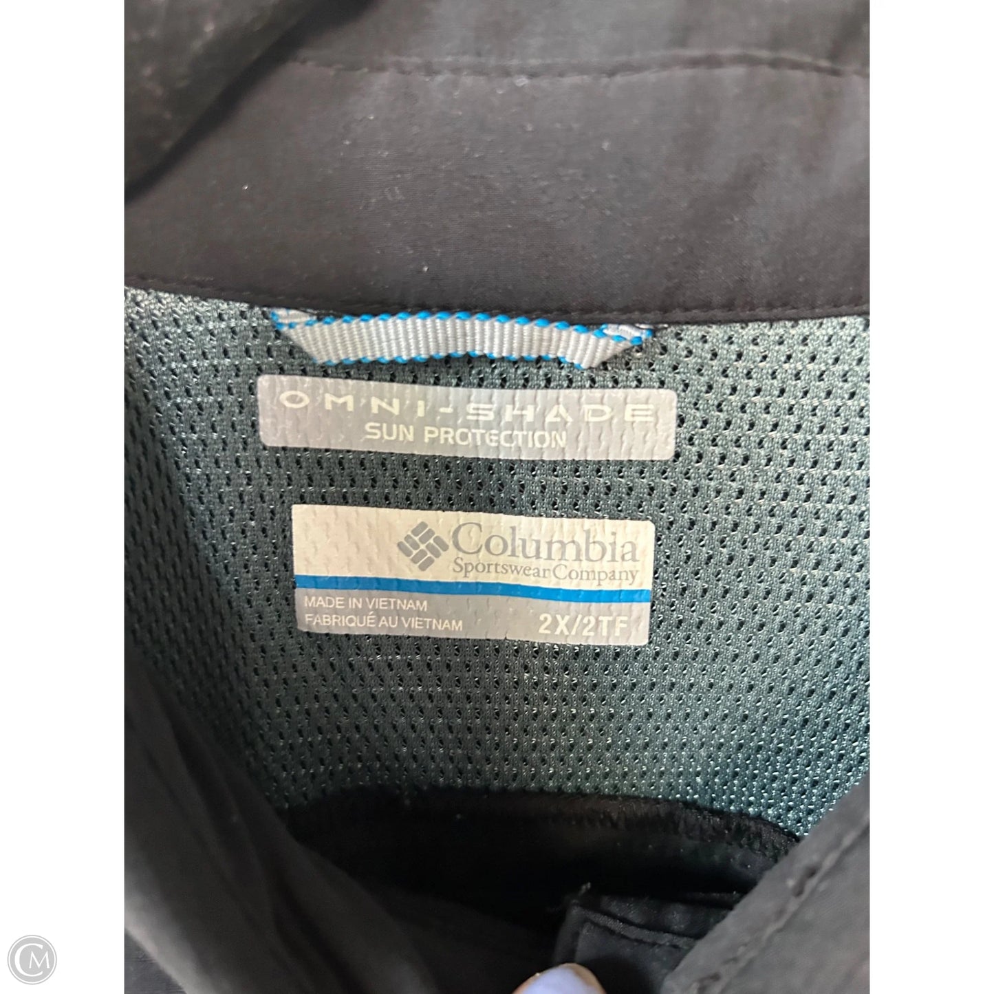 Top Long Sleeve By Columbia In Black, Size: 2x