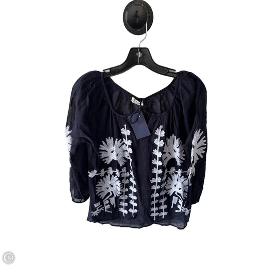 Top Long Sleeve By Clothes Mentor In Blue & White, Size: Osfm