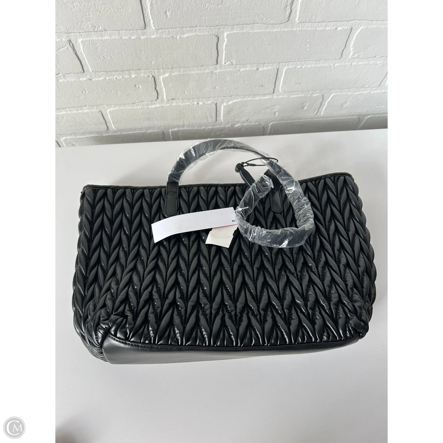Tote By Clothes Mentor, Size: Medium
