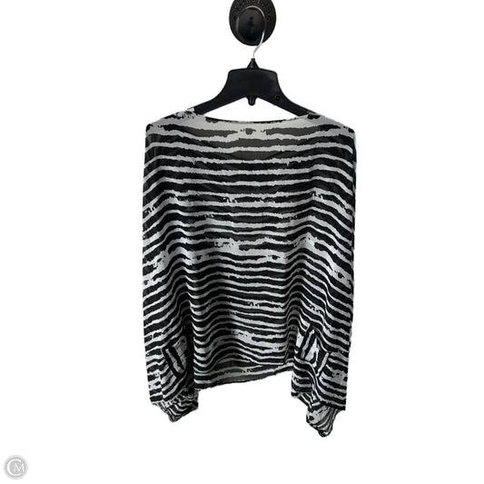 Top Short Sleeve By Monoreno In Black & White, Size: L