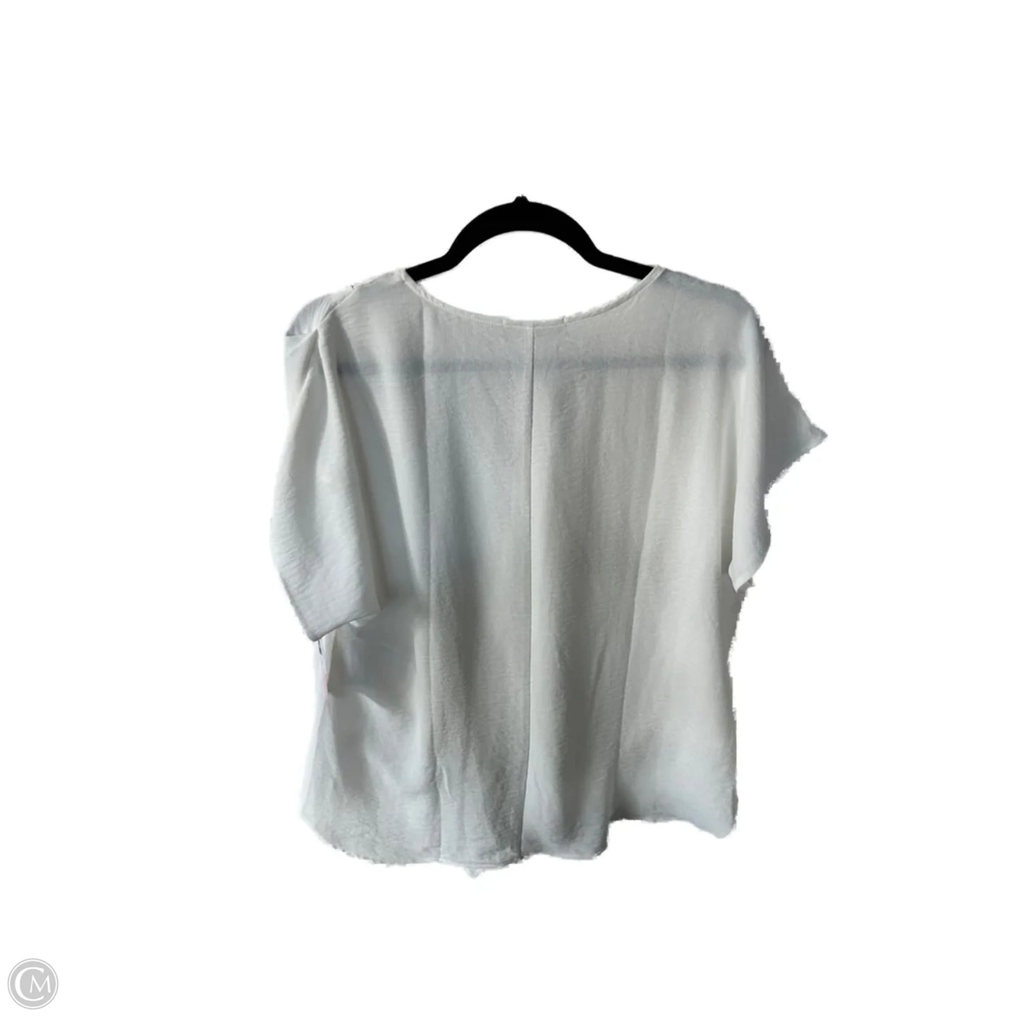 Top Short Sleeve Basic By Clothes Mentor In White, Size: Xl