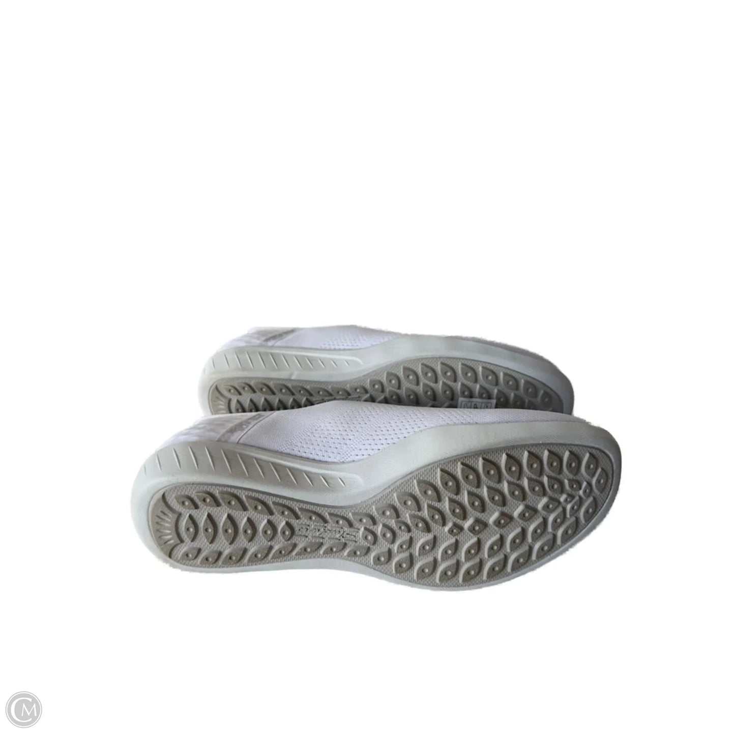 Shoes Sneakers By Skechers In White, Size: 9