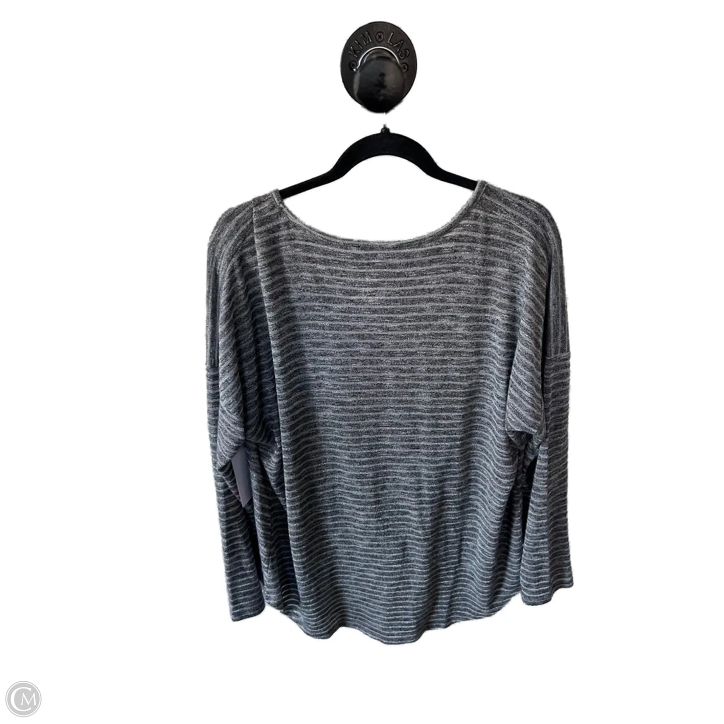 Top Long Sleeve By Maurices In Grey & Silver, Size: Xl