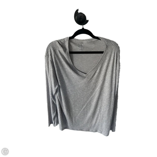 Top Long Sleeve Basic By Maurices In Grey, Size: Xl