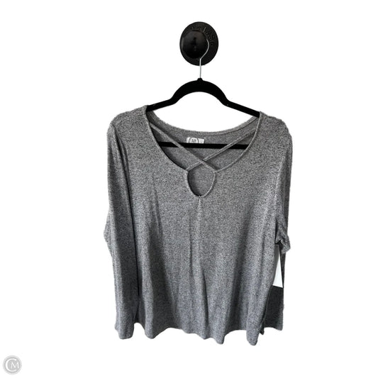 Top Long Sleeve Basic By Maurices In Grey, Size: 1x