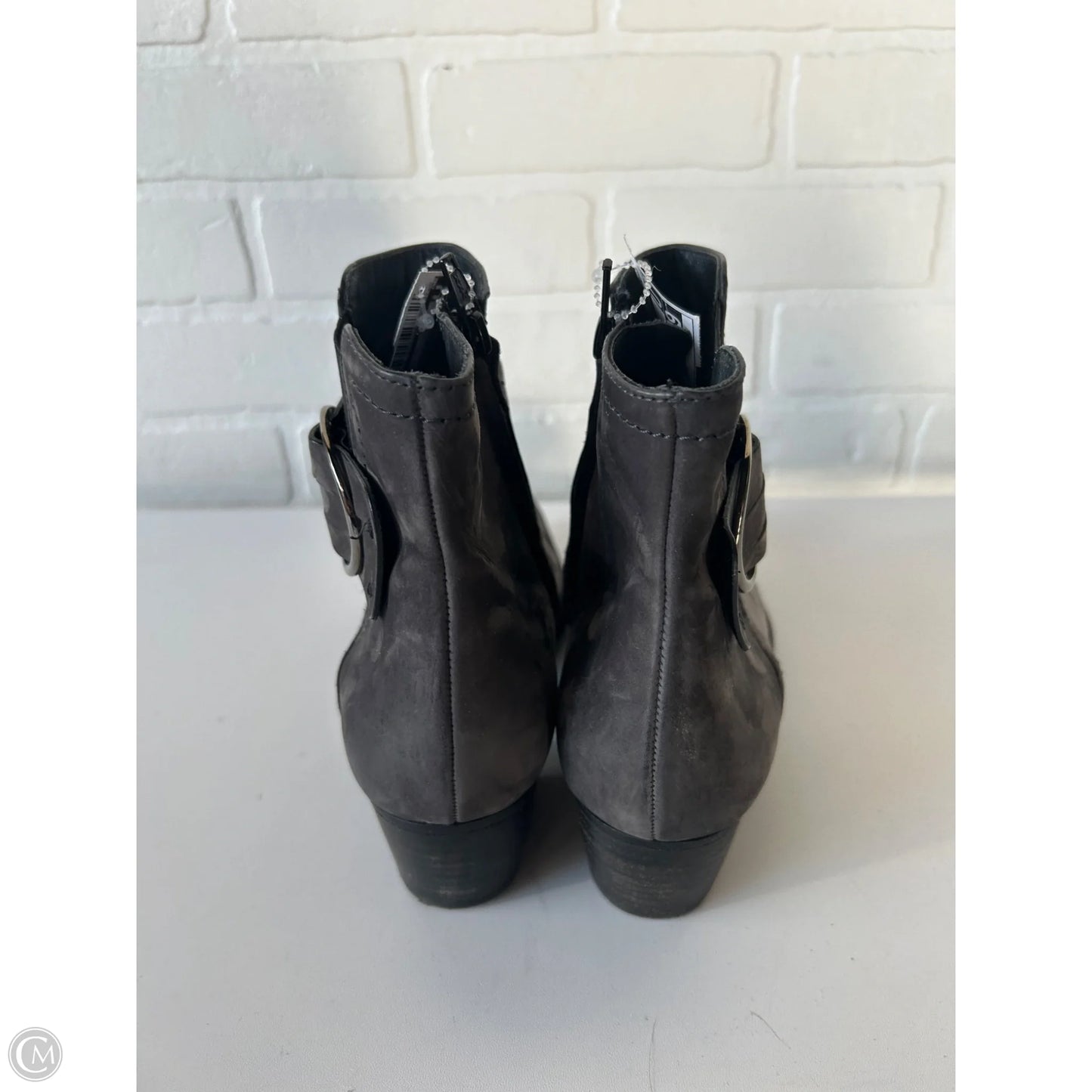 Boots Ankle Heels By Paul Green In Grey, Size: 7