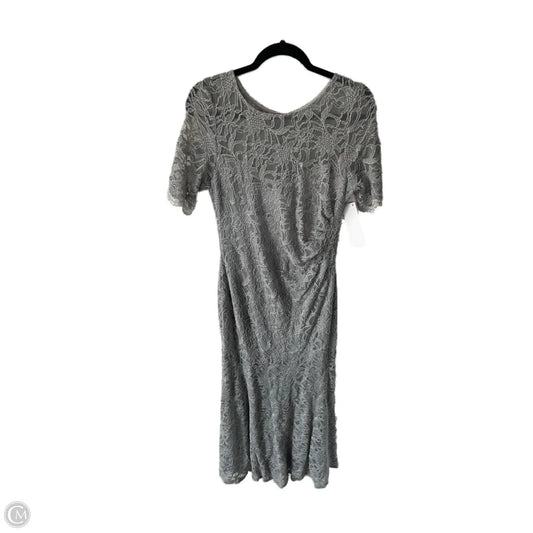 Dress Designer By Xscape In Grey, Size: Lp