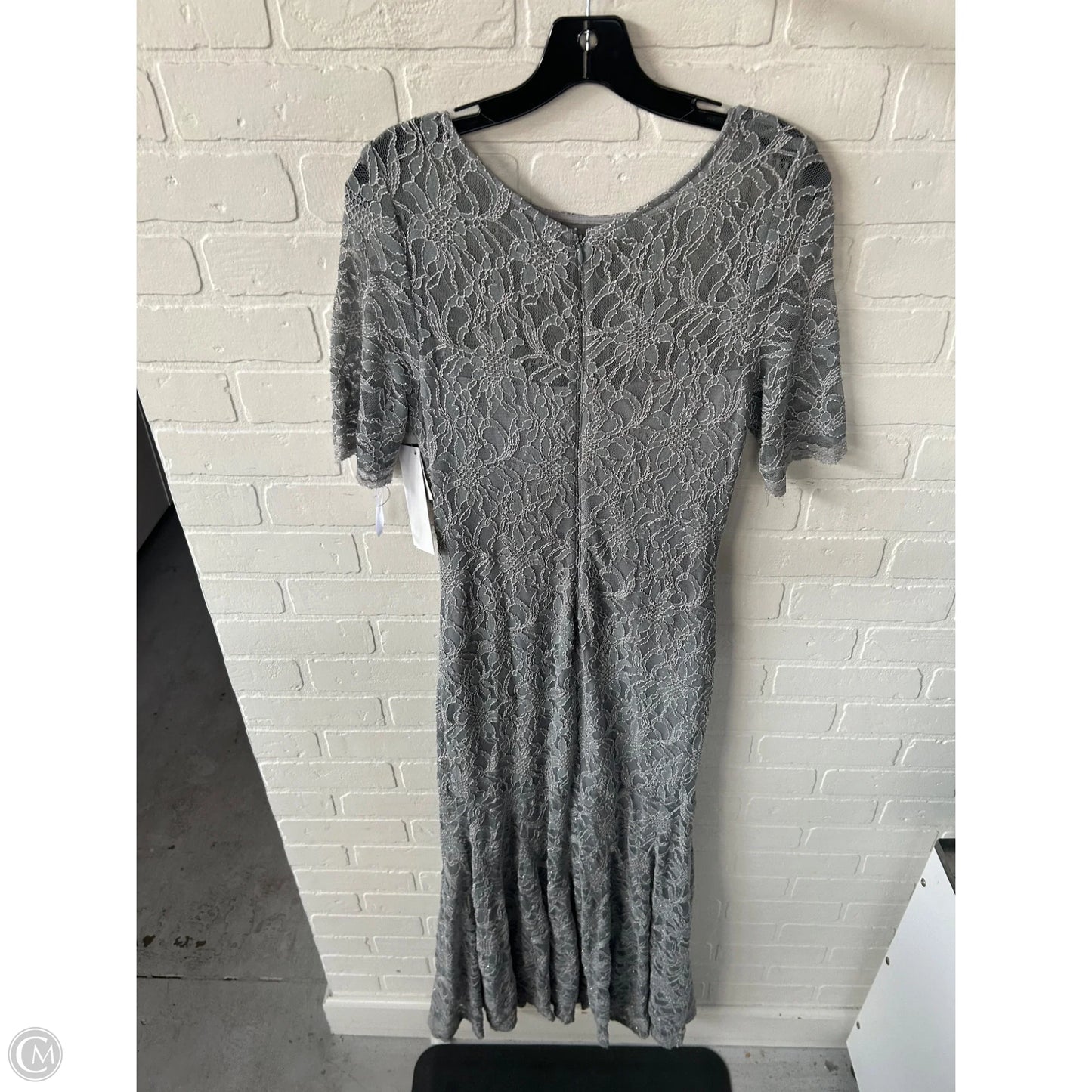 Dress Designer By Xscape In Grey, Size: Lp