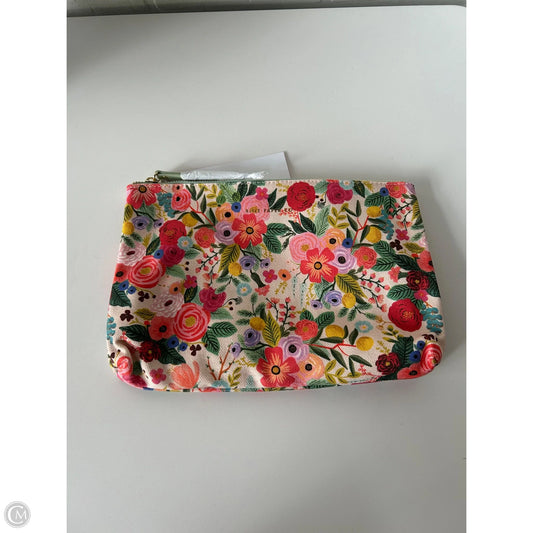 Makeup Bag By Clothes Mentor, Size: Medium