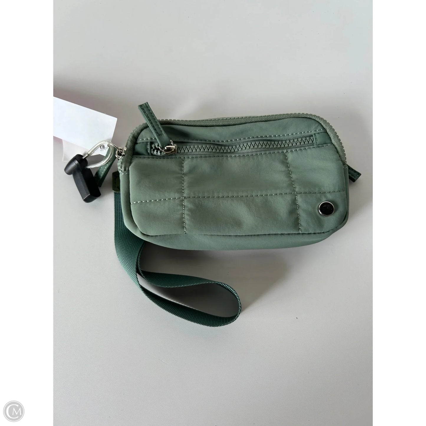Wristlet By Clothes Mentor, Size: Small