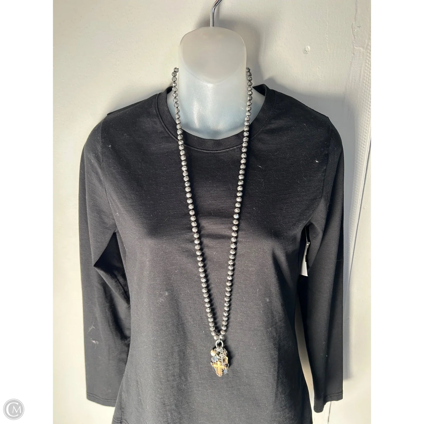 Necklace Pendant By Clothes Mentor