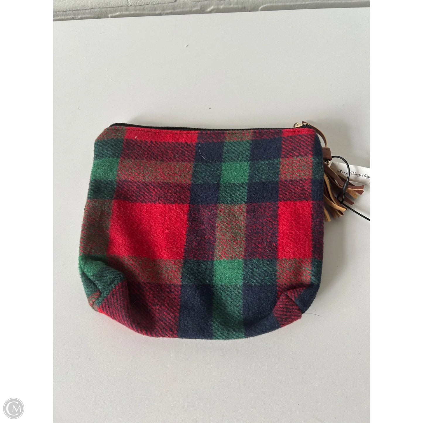 Makeup Bag By Clothes Mentor, Size: Medium
