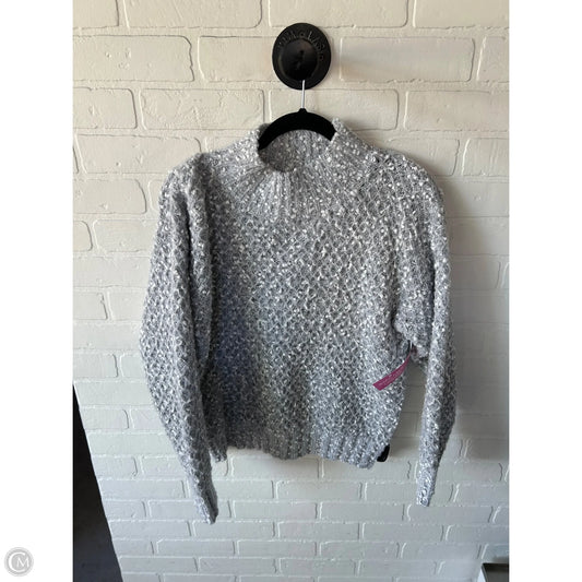 Sweater By She + Sky In Grey & White, Size: Osfm