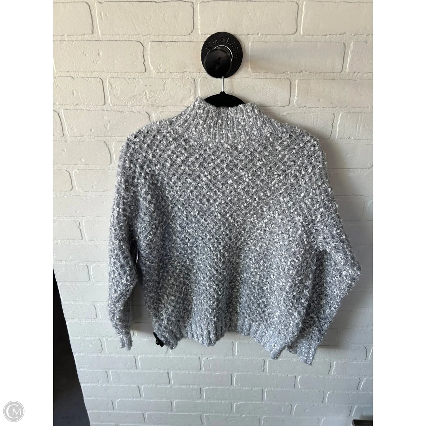 Sweater By She + Sky In Grey & White, Size: Osfm