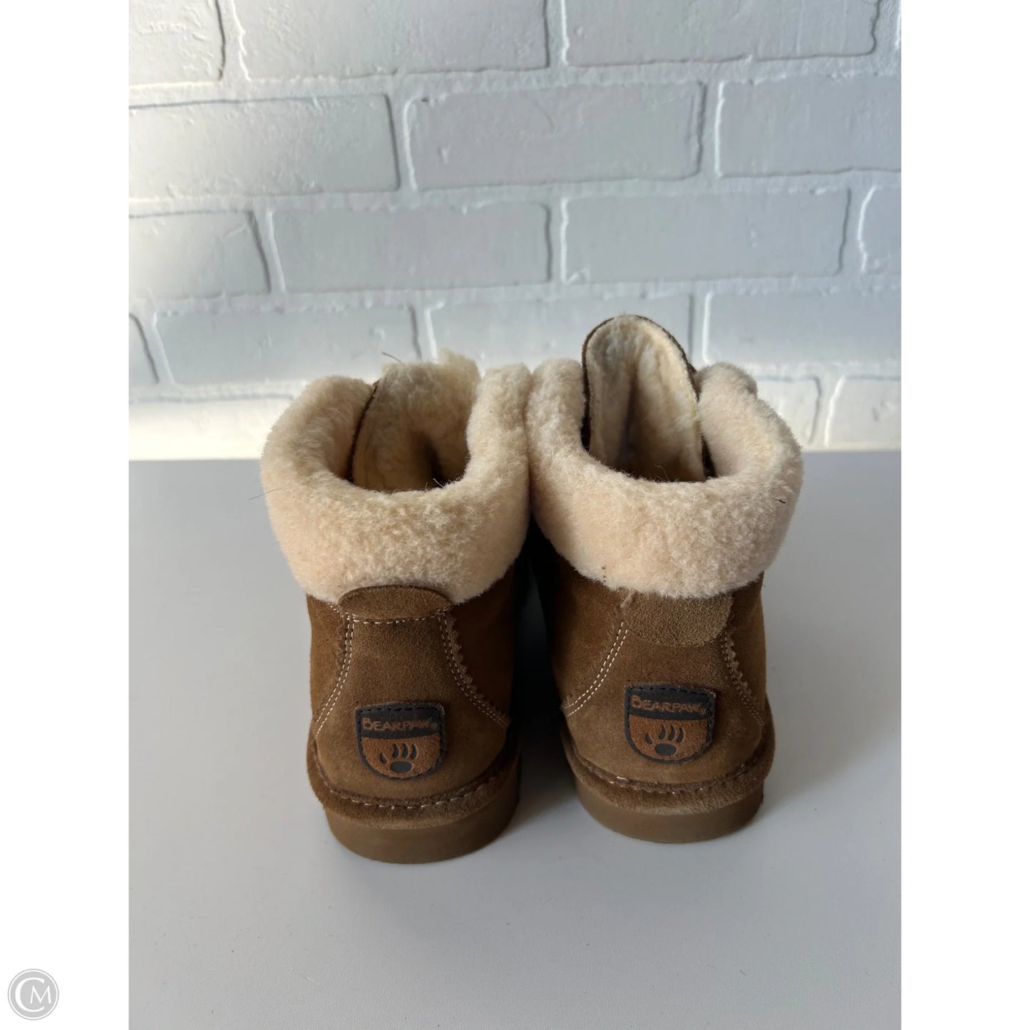 Boots Ankle Flats By Bearpaw In Brown, Size: 10