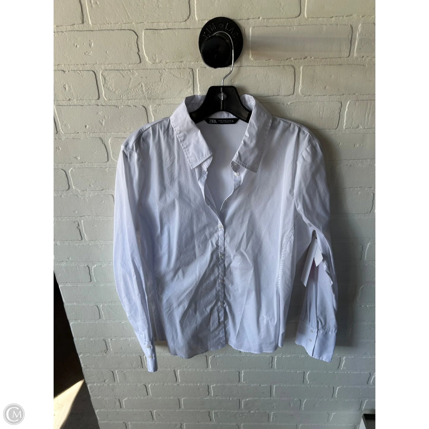 Top Long Sleeve By Zara In White, Size: Xl