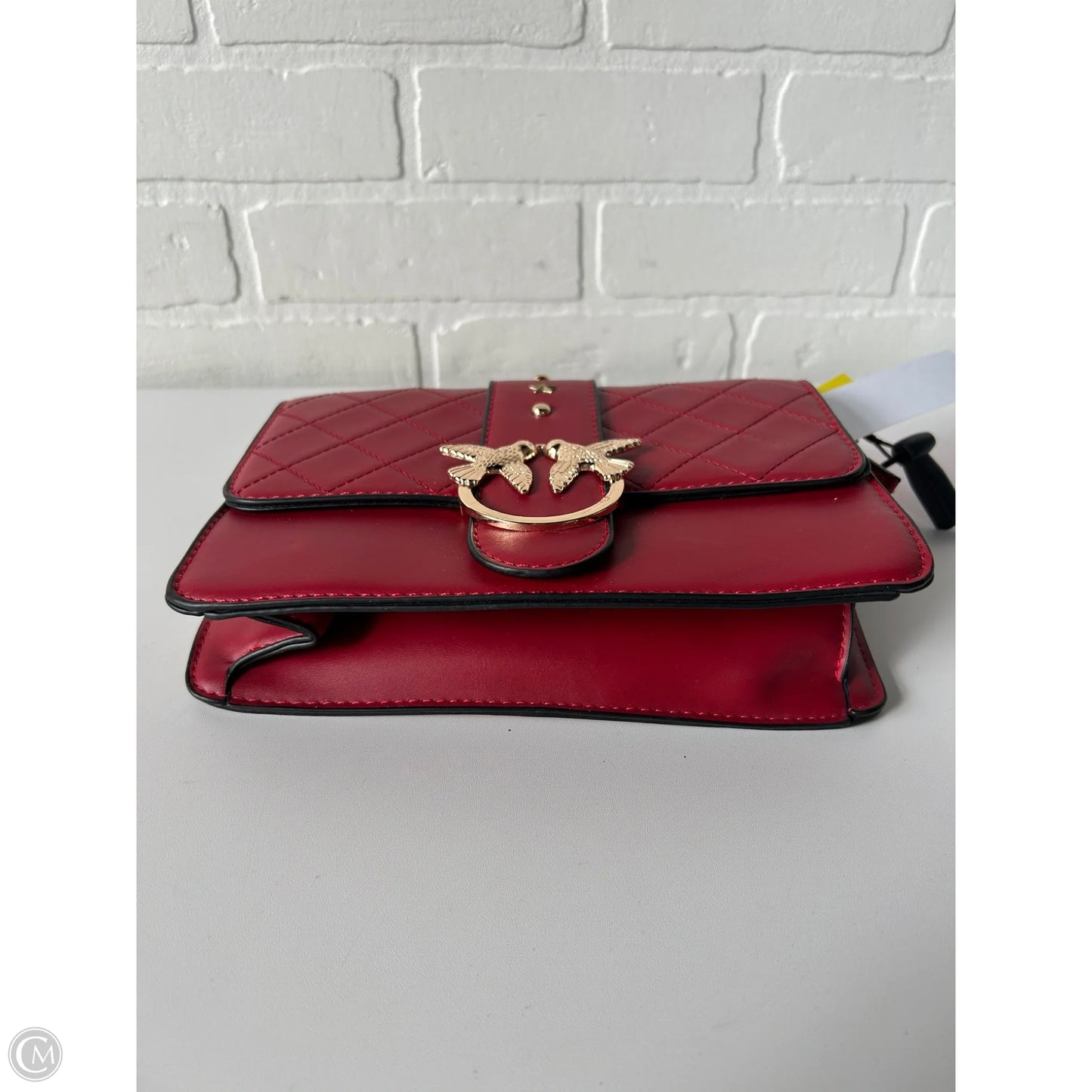 Crossbody By Clothes Mentor, Size: Medium