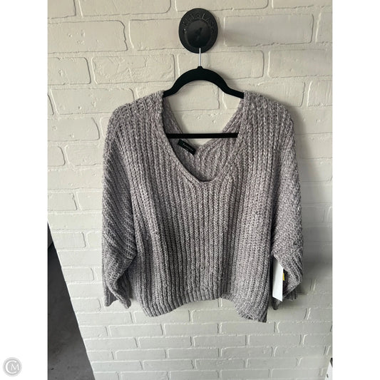 Sweater By Clothes Mentor In Grey, Size: L