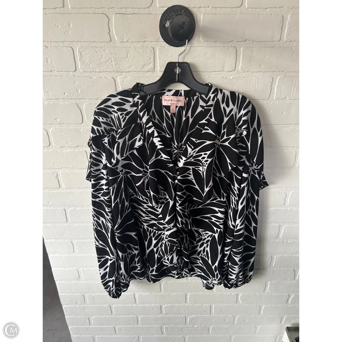 Top Long Sleeve By Chicos In Black & White, Size: L