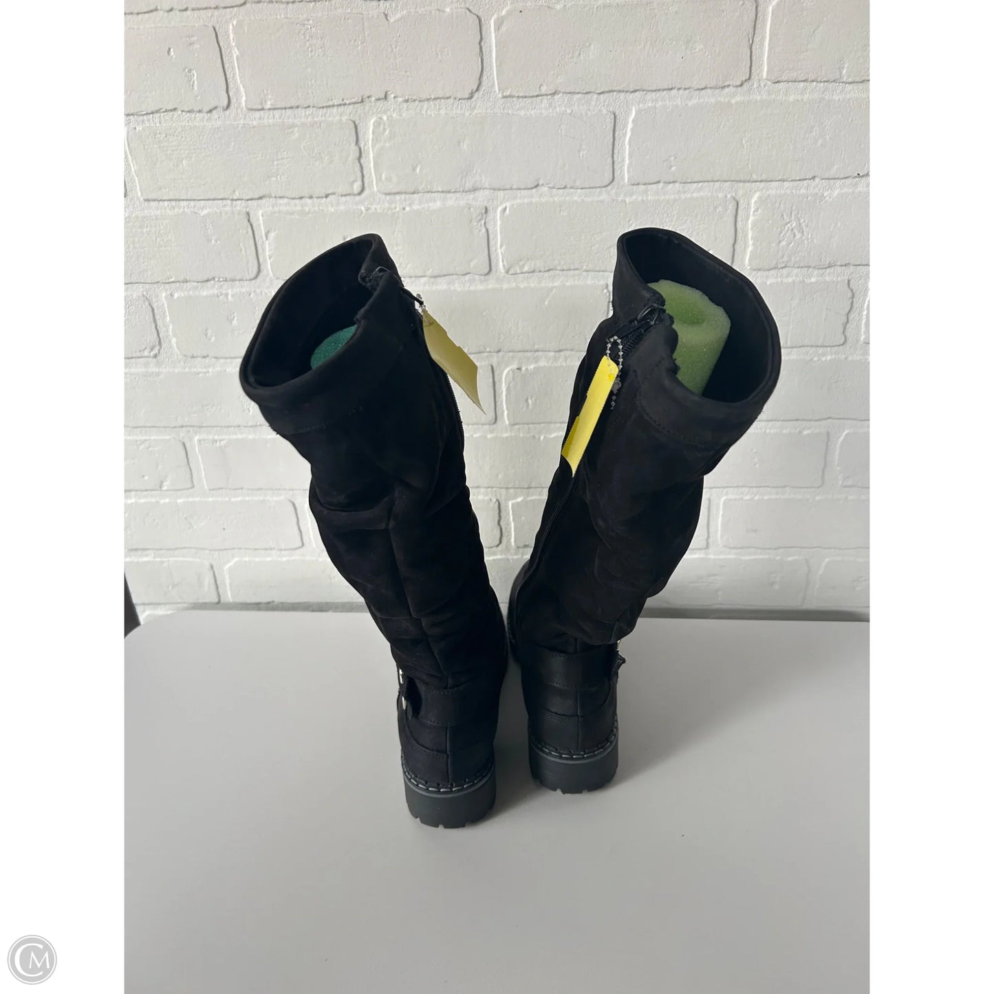 Boots Knee Flats By Clothes Mentor In Black, Size: 6.5