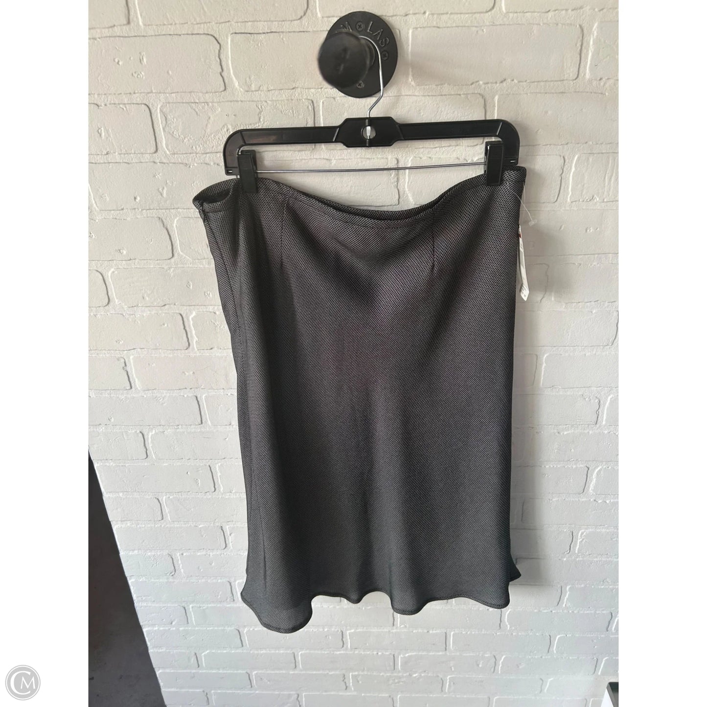 Skirt Midi By Clothes Mentor In Black, Size: 14