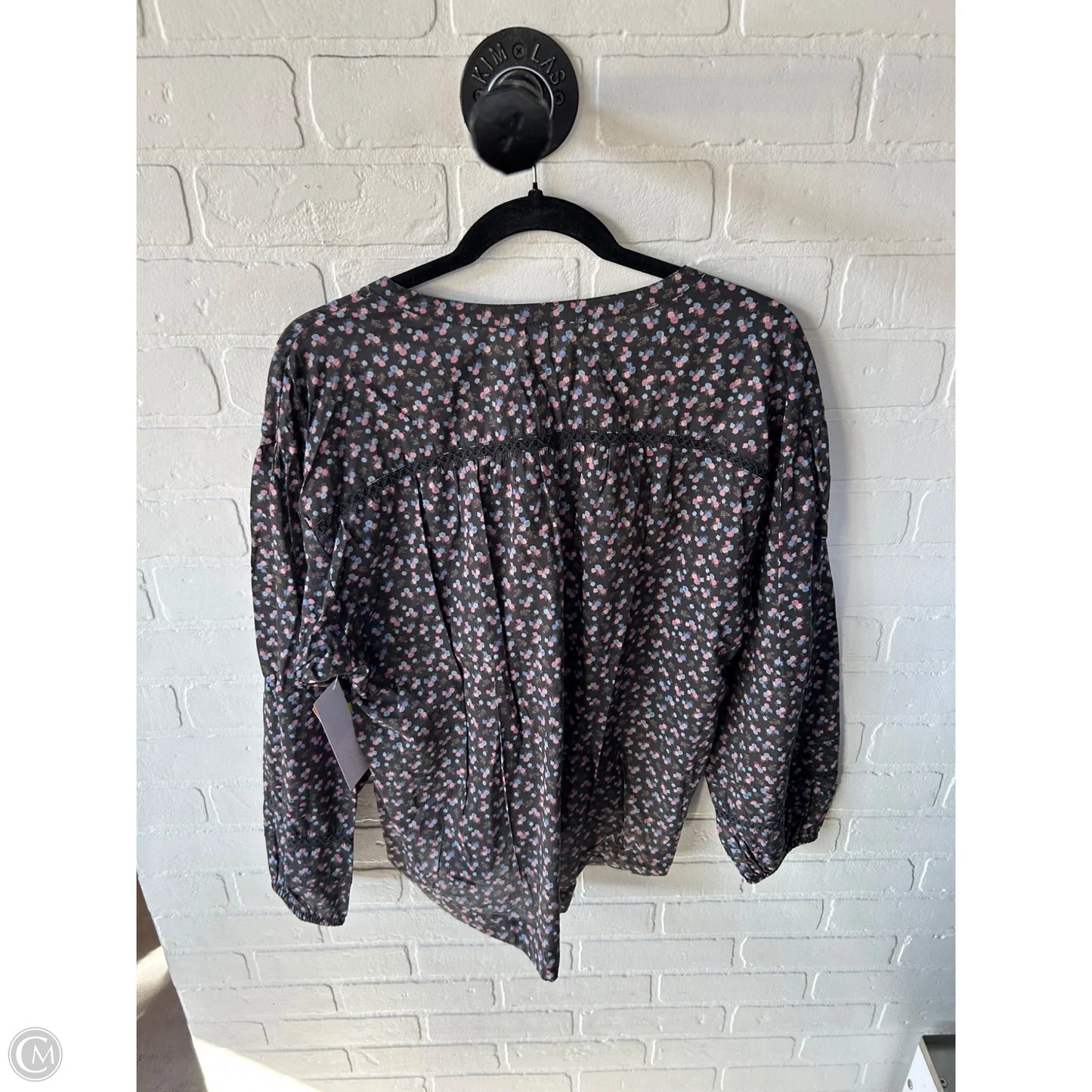 Top Long Sleeve By Lucky Brand In Grey & Pink, Size: L