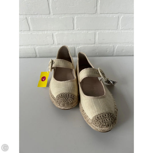 Shoes Flats By Bandolino In Tan, Size: 8.5