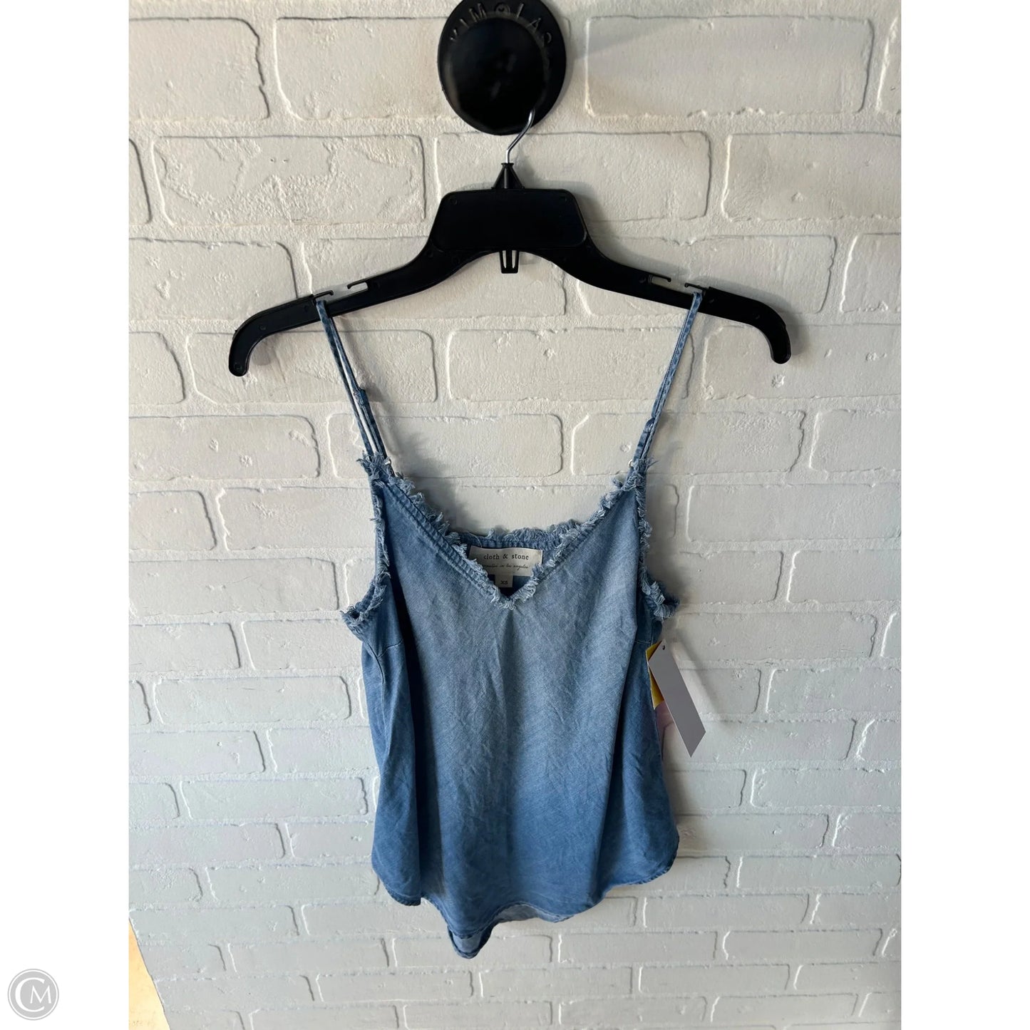 Top Sleeveless By Cloth & Stone In Blue Denim, Size: Xs