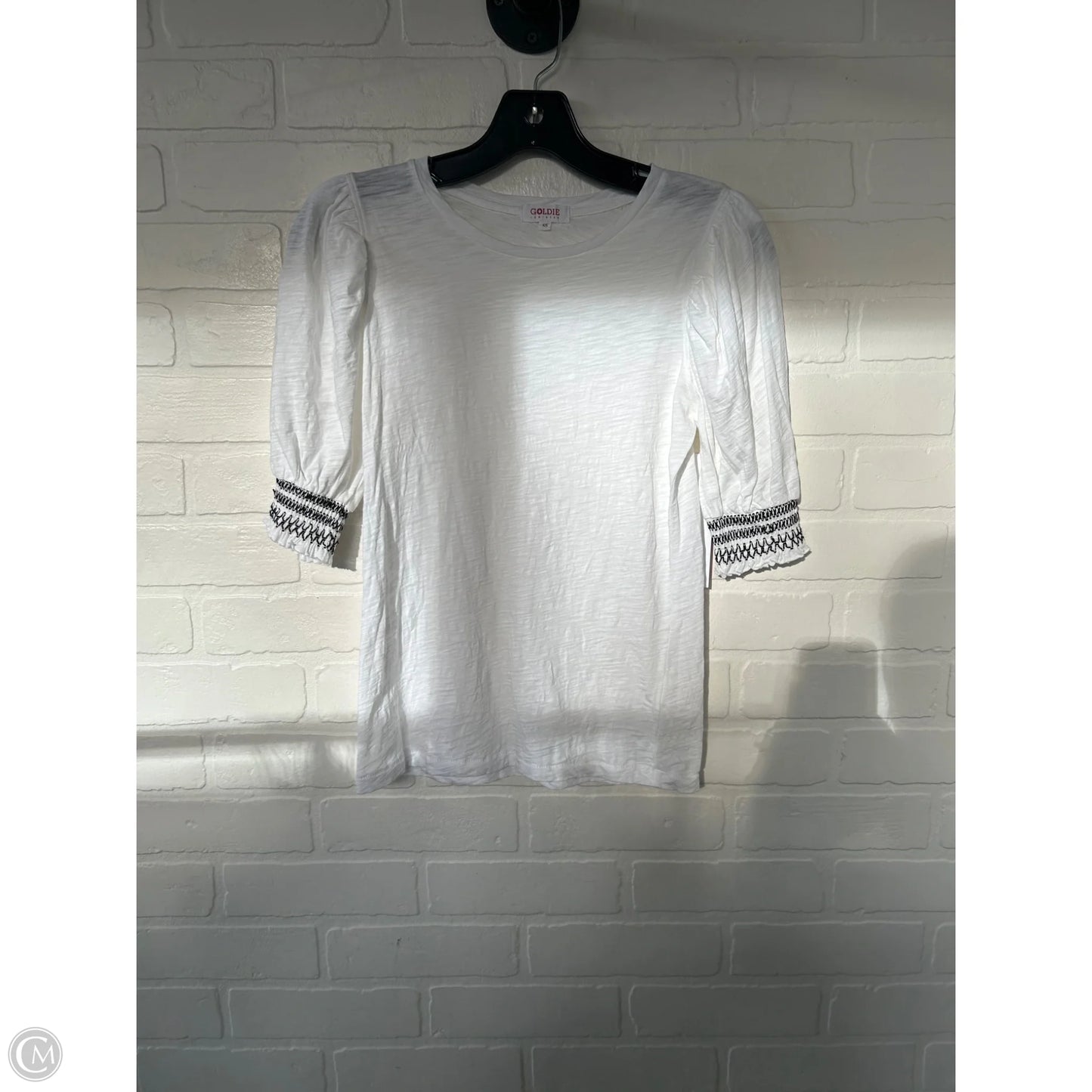 Top Short Sleeve By Clothes Mentor In White, Size: Xs