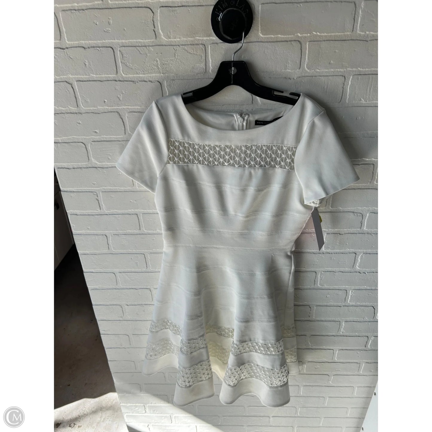 Dress Party Short By White House Black Market In White, Size: M