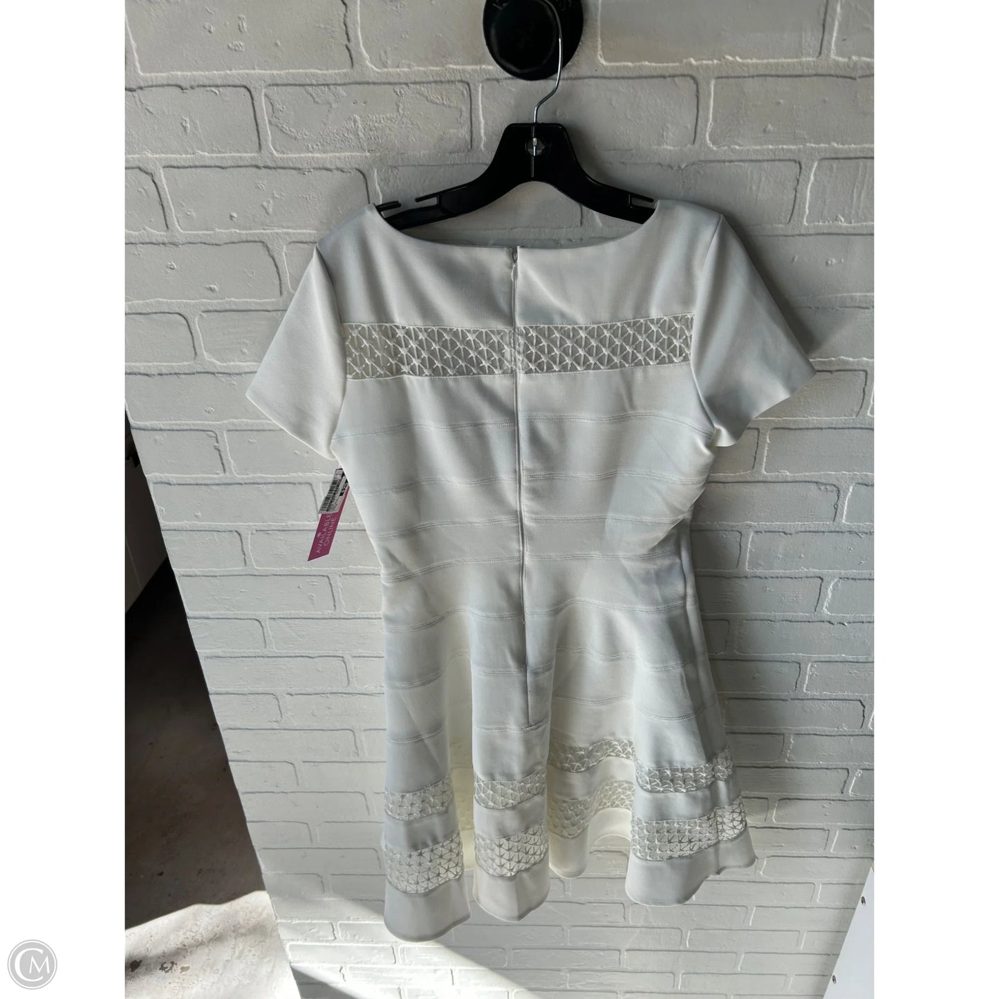 Dress Party Short By White House Black Market In White, Size: M