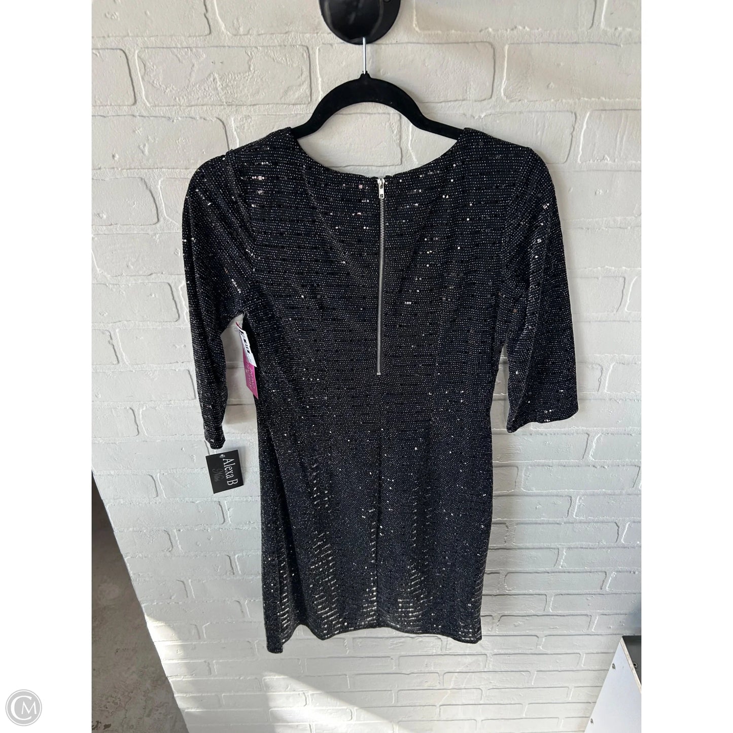 Dress Party Short By Clothes Mentor In Black & Silver, Size: M