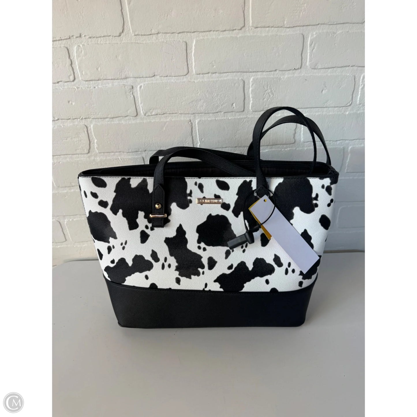 Tote By Clothes Mentor, Size: Medium