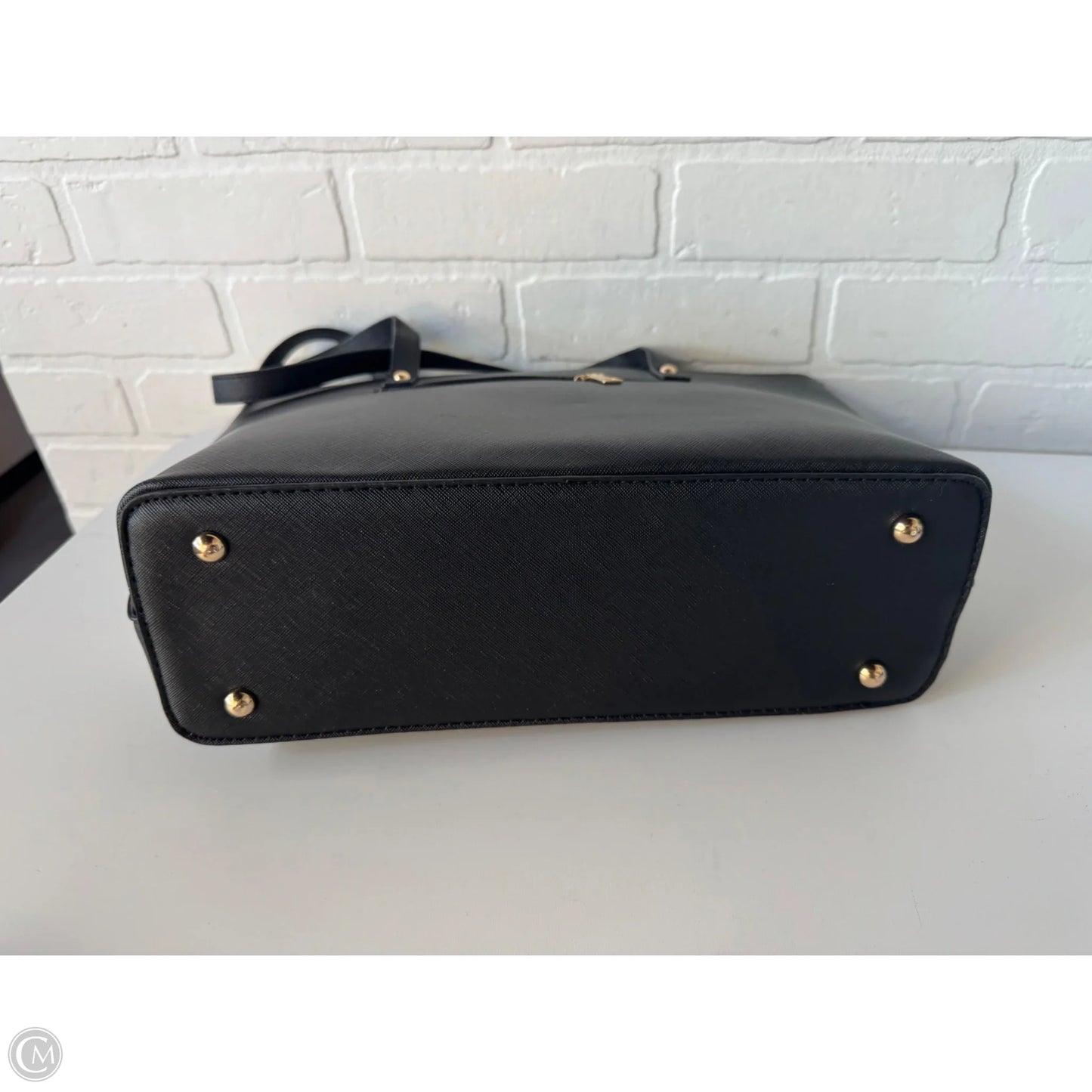 Tote By Clothes Mentor, Size: Medium