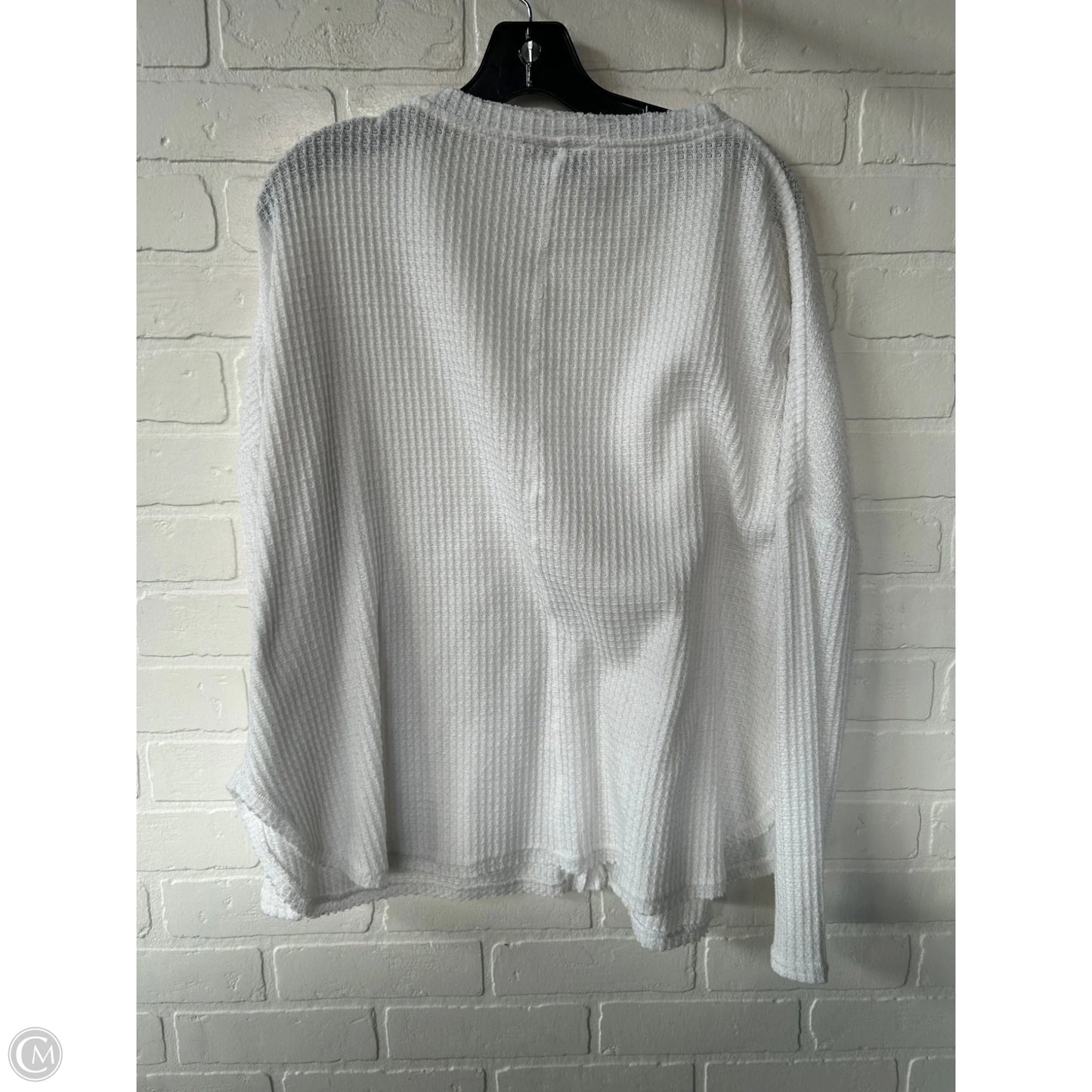 Top Long Sleeve By Out From Under In White, Size: S