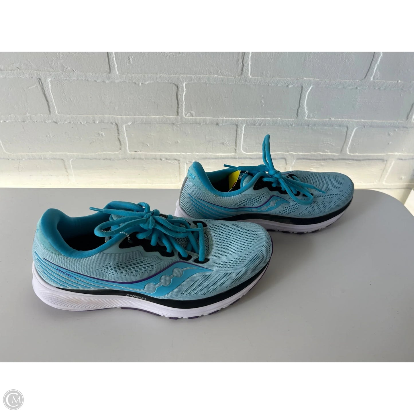 Shoes Athletic By Saucony In Blue, Size: 9.5